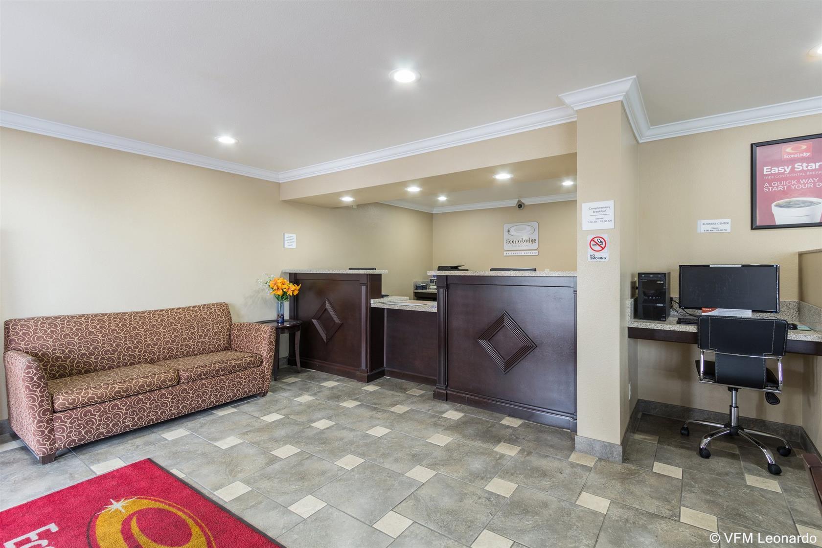 Econo Lodge Inn & Suites Escondido Downtown מראה חיצוני תמונה